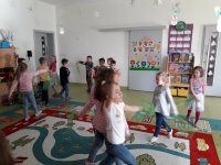 Zdjęcie: Zabawy przy muzyce