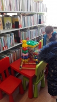 Zdjęcie: Wizyta w bibliotece