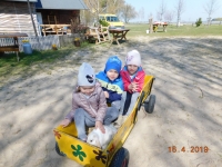 Zdjęcie: Wielkanocny zajączek w Kluczewie